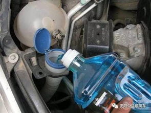 汽车玻璃水冷却液加多少(汽车玻璃水冷却液加多少，深入了解与操作指南)