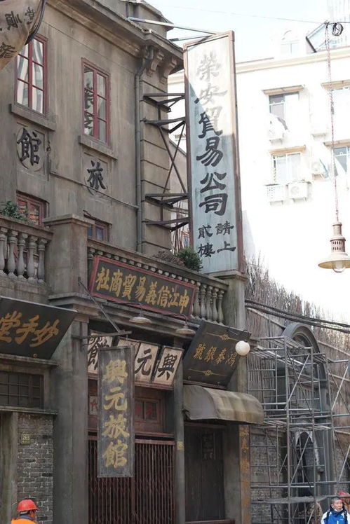电影《酱园弄》取景地火了(酱园弄取景地火爆，古镇魅力四溢)