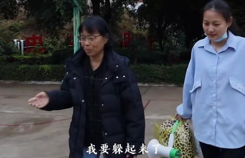 网民公然侮辱张桂梅校长被行拘