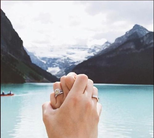 人夫攻略游戏 VS 生存2077游戏攻略